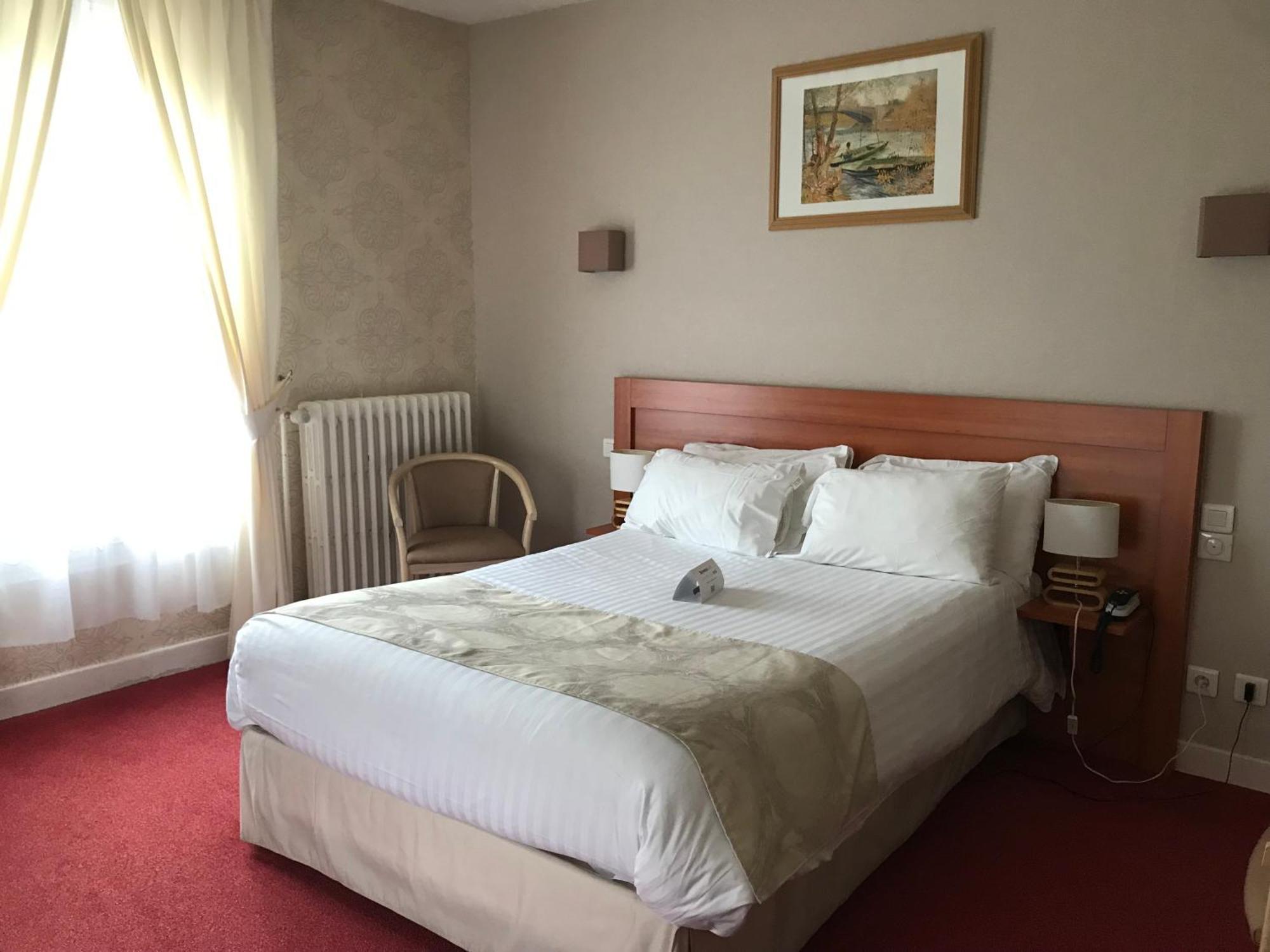 Logis Hotel & Restaurant La Paix Le Nouvion-en-Thierache Ngoại thất bức ảnh