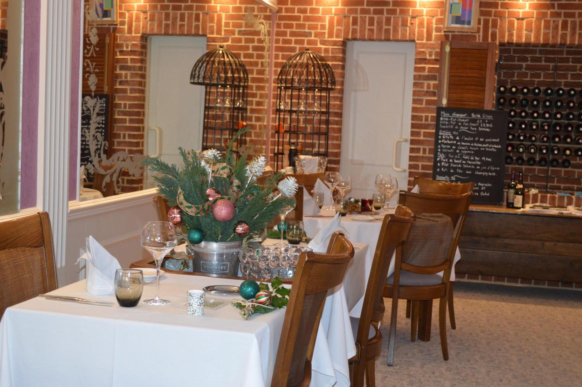 Logis Hotel & Restaurant La Paix Le Nouvion-en-Thierache Ngoại thất bức ảnh